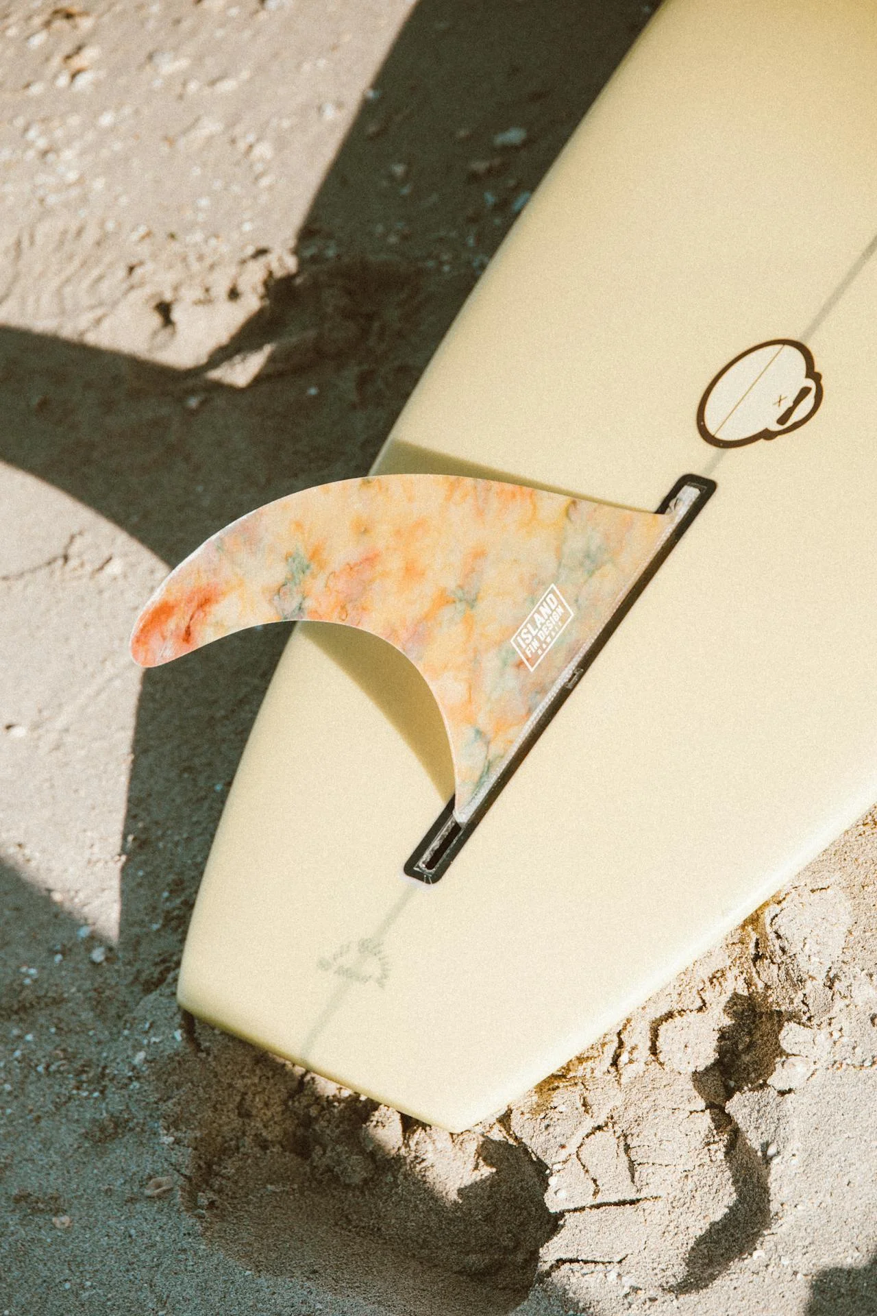 7 Best SUP Paddle Board Fins For Every Surfer