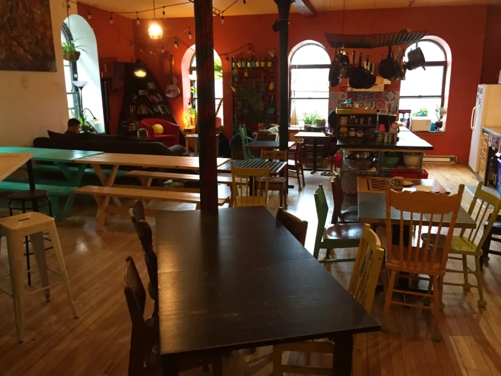 The Alternative Hostel of Old Montreal