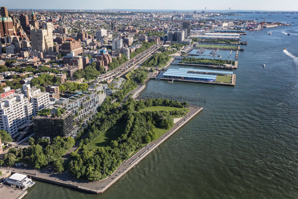 Have A Picnic At Brooklyn Bridge Park